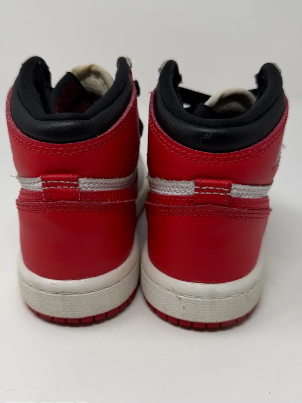 Jordan Kids High-Top Sneakers in Red, White & Black Sz.11